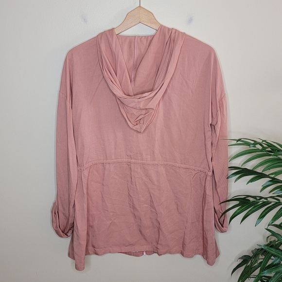NWT Hem & Thread | Dusty Pink Lightweight Jacket with Roll Tab Sleeves - Picture 2 of 6